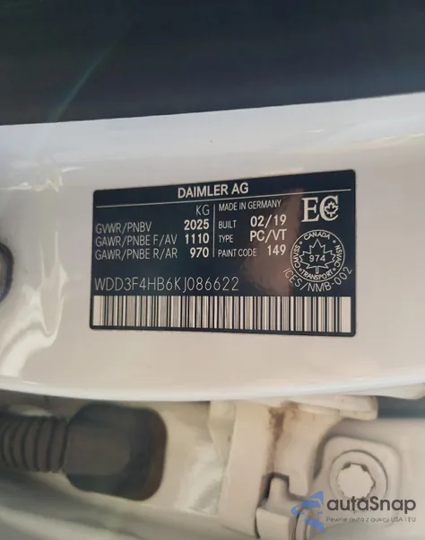 2019 Mercedes-Benz A 250 4Matic z USA, uszkodzony, nr VIN WDD3F4HB6KJ086622